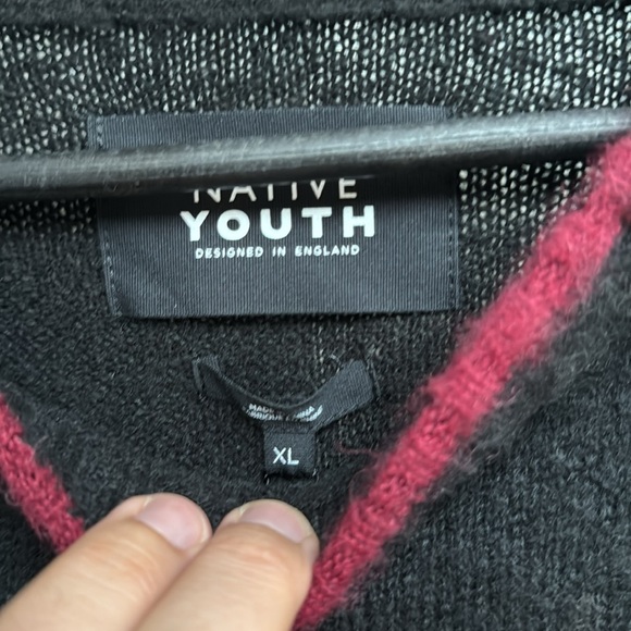 Native Youth Pull Over Sweater - Picture 2 of 3